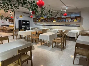 Aina Esports Hotel Wanbo Plaza Branch (Baoding Baibai Shopping Plaza Branch) - Image 3