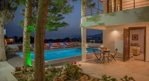 Houmeli Maisonettes & Apartments - Image 4