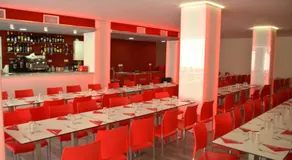 Hostal El Júcar - Image 4