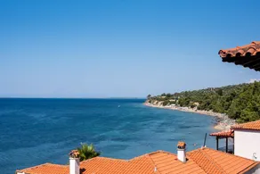Aiora Suites - Image 4