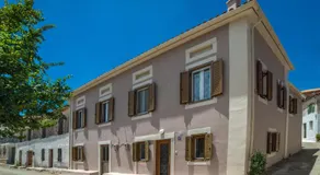 Joya Village House - Image 3