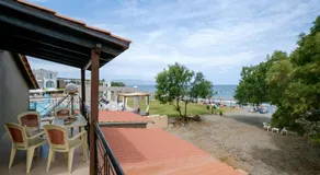 Seafront Paradise steps to Beach - Image 4