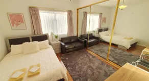 Sunbury Central - Image 2