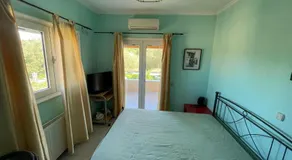 Shared room in a villa 4km from Corfu airport, Jasmine Villas - Image 2