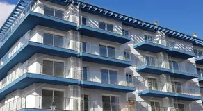Sur Suites La Dorada, centricos soleados a pocos metros de la Playa y con Parking Opcional - Image 4