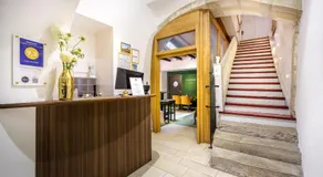 Chin-Chin Hotel ehemals Bohemian Hotel - Image 3