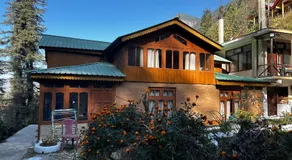 PineNest Cottages & Cafe - Image 2