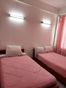 Grand Hotel - Image 4