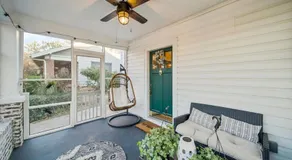Walk to Cherry Street,pets, hot tub by HVNLYhomes - Image 5