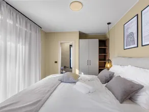 Villa Penthouse Apartment With Bubble Bath - Image 3