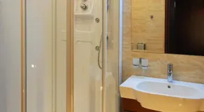 Hotel Victoria - Image 2