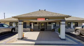 Budget Inn Columbus - Image 3
