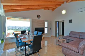 House Roza 2065 - Image 2