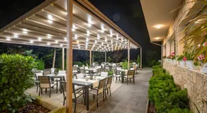Hotel & Relax Zone Cattleya - Image 4
