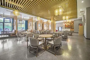 Longchang Anyanqi Hotel - Image 4