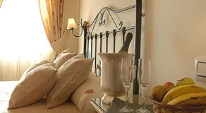 La Posada de Los Comediantes - Image 2
