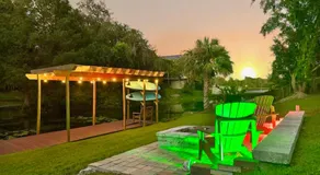 Lakefront 7 Bedroom Duplex, Pool, Boat, and Hottub - Image 4