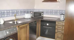 Family Apartment with Mountain View in Hueva - Image 3