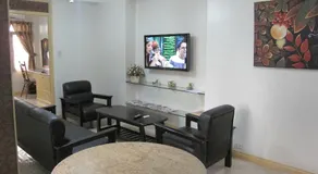 Makati Suites at Travelers Inn - Image 5