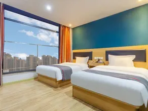 Thank Inn Hotel Guangdong Shenzhen Airport Hourui Metro Station - Image 4