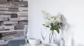 Luxury one bed Apartment - Image 3