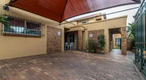 210 Guest - Image 5