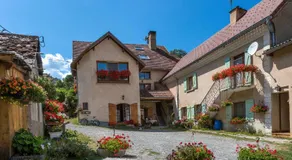 Les Clarines Perceneige - Chambre d'Hôtes Vue Sur Montagne & SPA - Image 2