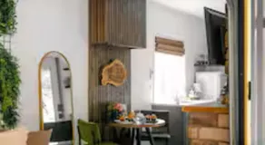The Hillside Retreat - Cozy container home with Hot tub and Fire pit - Image 4