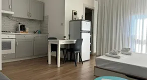Blue Sky Apartments - Image 3