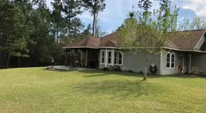 Little House on the Corner - Image 5