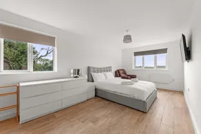 4 Bedroom with 5 Beds House in Boston, Lincs Contractors,Families,Pets Welcome with free ample parking - Image 2