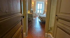 Les Chapeliers - Image 4