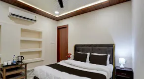 Hotel O Freedom Inn - Image 5