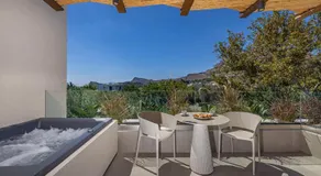 Avaton Boutique Suites - Image 4