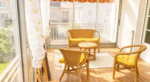 Maison 8p avec jardin, 2 salons & parking - Image 3