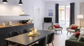 22CaLQuEROL Boutique centro suite lux - Image 2