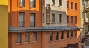 The City Residence Hotel - Image 3