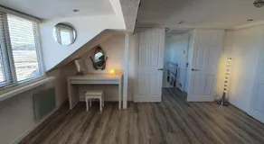 3 Harbour Views - Image 2
