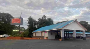 Fairbridge Inn & Suites - Image 3