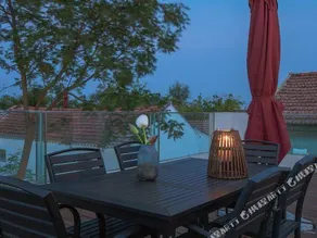 Lotus Inn in Northern Hena - Image 3