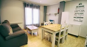 Apartamentos La Fuente de Enmedio - Image 2