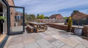 Das Luxus-Haus „The Stables“! – bietet Platz für 18 Gäste in 7 Schlafzimmern - Image 2