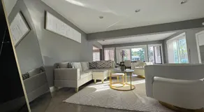 Waterfront Luxury 3BD Home With Pool & hot tub - Image 1
