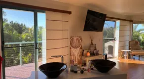 Gina‘s Place - Image 4