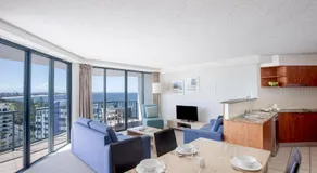 Mantra Mooloolaba Beach - Image 2