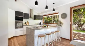 Banksia - Image 3