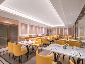Vienna Hotel Shenzhen International Convention and Exhibition Center Haoxiang Metro Station - Image 4