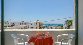 Polemis Studios & Apartments - Image 4