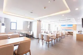 Yeste Hotel Yulin Yudong New District Wentilu - Image 5