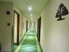GreenTree Inn Shanghai Songjiang University Express Hotel - Image 4